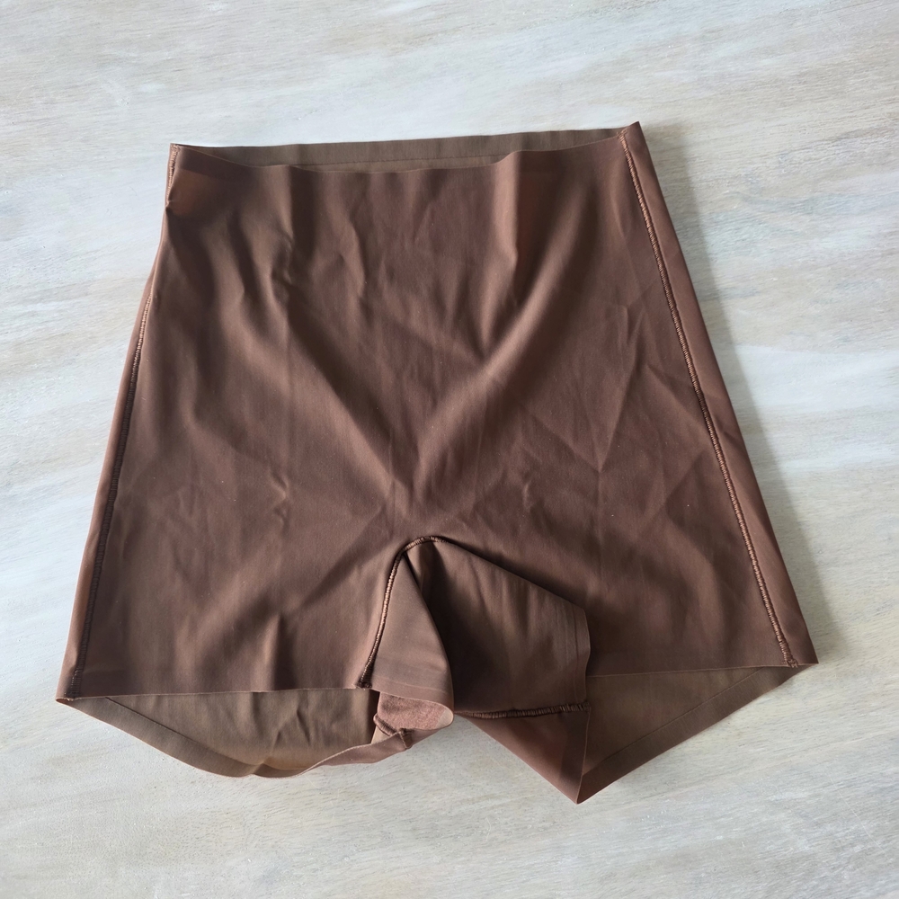 NWOT SKIMS POWER MESH Shapewear XXS